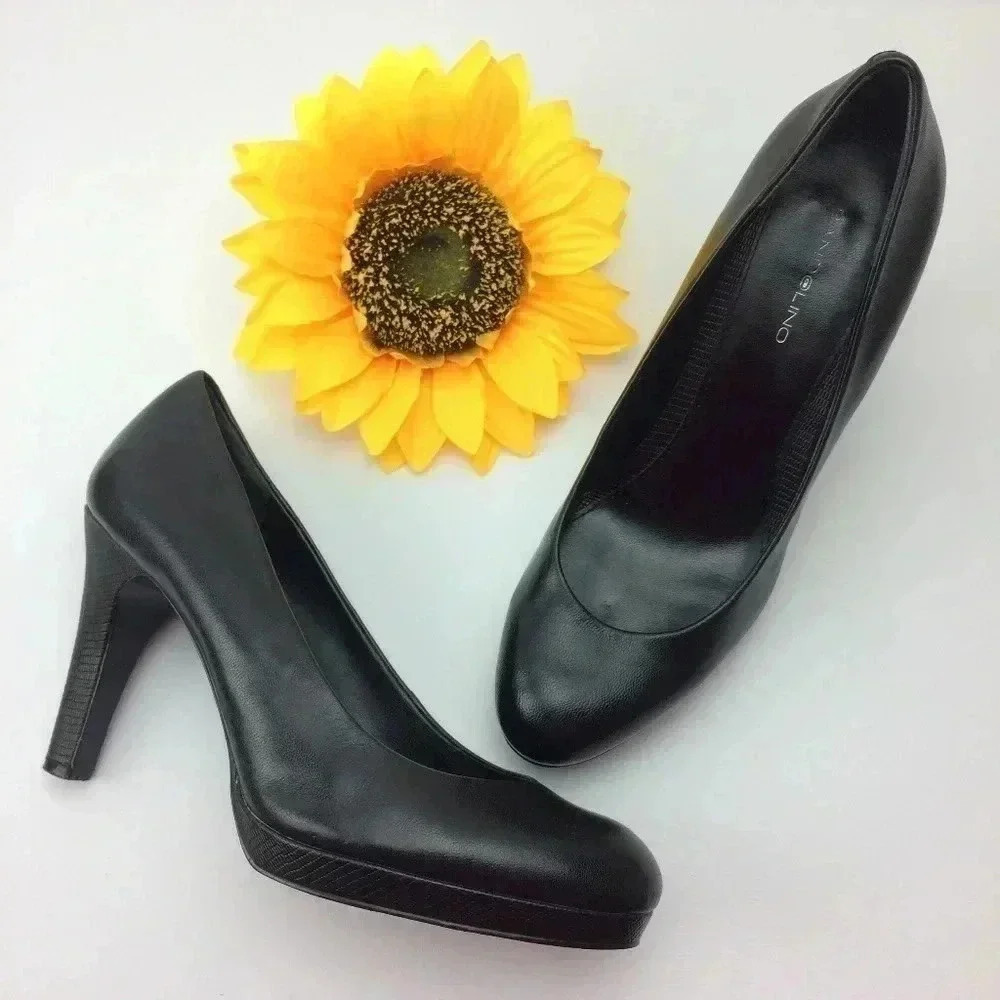 Bandolino Black Galleigh Classic platform 9 1/2M